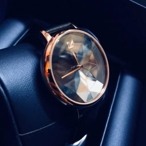 SWAROVSKI施華洛世奇CRYSTAL LAKE嫵媚腕錶(5416009) (黑色） 女王多